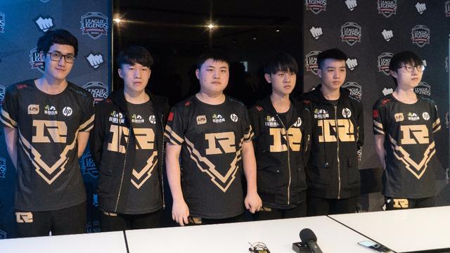 武汉队的不 武汉队的不