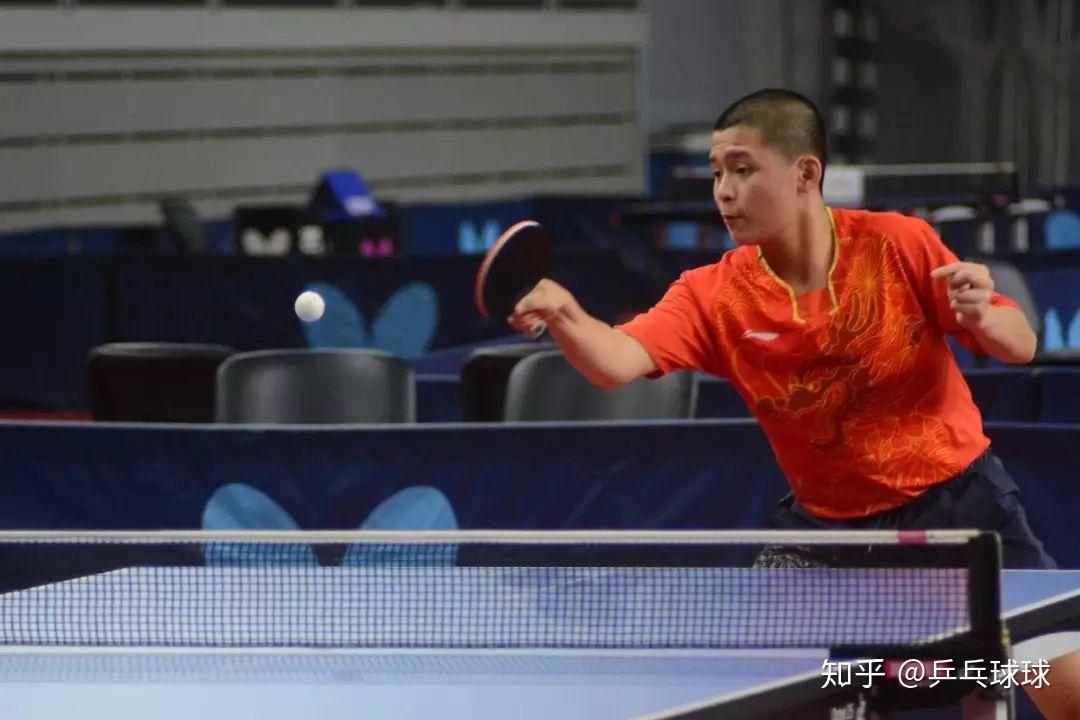 将车钥匙交 将车钥匙交